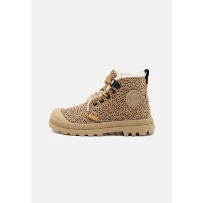 Image of Palladium Women&#039;s Pampa Hi Zip Wool Sneaker Boots, Brown, 2.5 UK