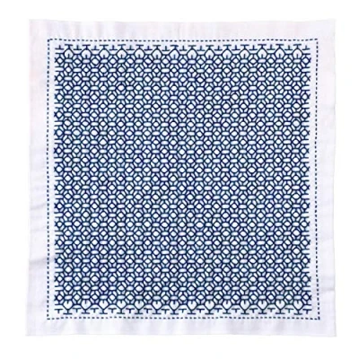 Image of Olympus Thread Kugurizashi Sashiko Hana Fukin Drop Printed Fabric Embroidery Kit