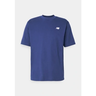 Image of New Balance Sport Essentials Small LOGO Basic Tshirt, Men&#039;s, Size: Large, Navy