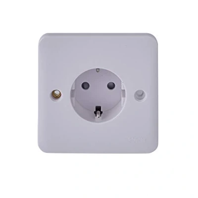 Image of Schneider Electric Lisse White Moulded Unswitched Single Power Socket, Schuko, 16A, GGBL3016A1, White, Pack of 10