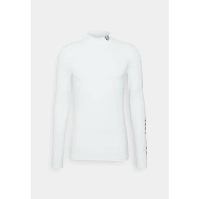 Image of Lyle &amp; Scott Golf Technical Baselayer White XL