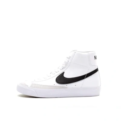 Image of Nike Sportswear Blazer MID &#039;77 Hightop trainers for kids, Size: 5, White/black/total orange Leather