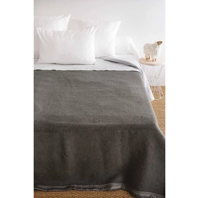 Image of Poyet Motte Aubisque Wool Blanket Charcoal Grey/Mouse Grey, Anthracite/Souris, 240x220 cm