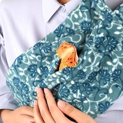 Image of YUYUSO Adjustable Reptile Sling for Bearded Dragons Lizards and Small Pets Carrier to Prevent Them Falling or Slipping from Your Body (Light Blue)