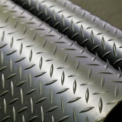 Image of jxgzyy Rubber Matting Roll Garage Flooring Mat 1m x 5m Heavy Duty Checker Large Anti fatigue Mats for Garage,Workshop,Van Non Slip (3mm thick)