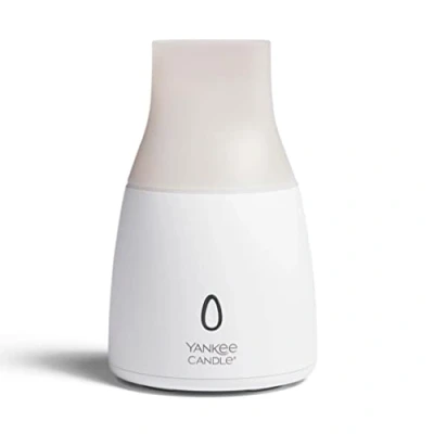 Image of Yankee Candle Ultrasonic Aroma Diffuser Kit Black Cherry Oil LED Colour Changing Auto Off Timer Quiet Operation UK Plug