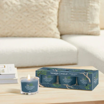 Image of Yankee Candle Filled Votive Bayside Cedar