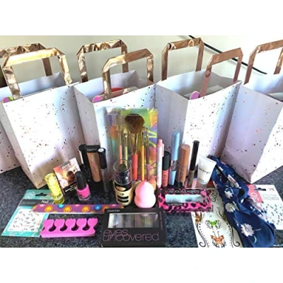 Image of Mollsella&#039;s Luxury Pre Filled Party Bags Young Girls, Teens, Best Friends Birthday Make up and Pamper Present or Thank You Gift. Girls Sleepover Activity Kit
