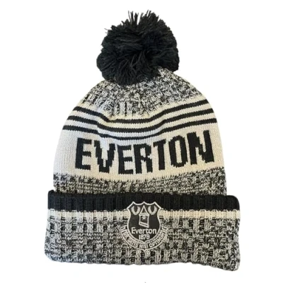 Image of Everton Football Club Official Slab Adult Bobble Hat Black