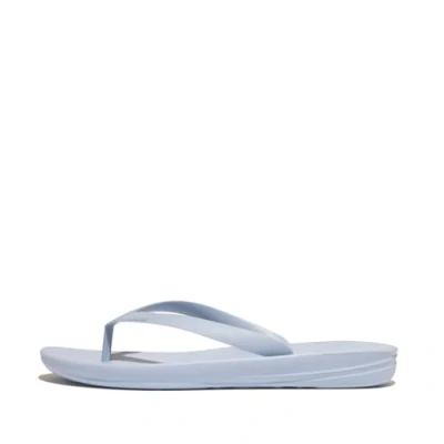 Image of Fitflop Men&#039;s IQUSHION Ergonomic FLIP Flops, Skywash Blue, 7 UK