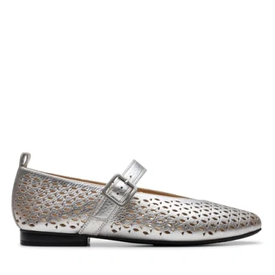 Image of Clarks Women&#039;s Fawna Jane Ballet Flat, Silver Metallic, 5 UK