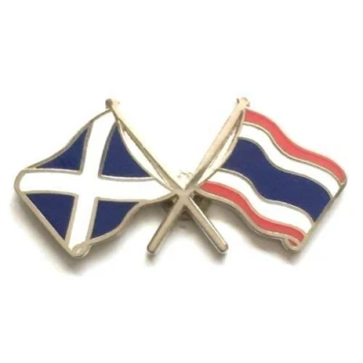 Image of Scotland &amp; Thailand Flags Friendship Courtesy Enamel Lapel Pin Badge T951