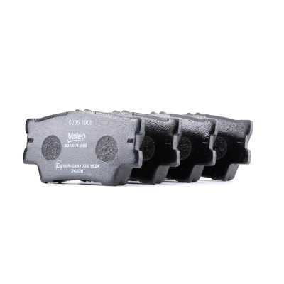 Image of 0446602220, 0446606090, 0446606100, 0446606200, 0446633200 Brake pad set VALEO 301819 TOYOTA: RAV4 IV Off Road, III Camry VII Saloon