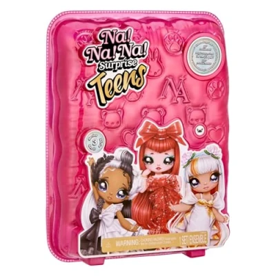 Image of Na! Surprise Teens Doll Series 3 Claudia Pincer (Crab)
