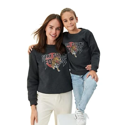 Image of Trendyol Women Regular Basic Crew neck Knit Sweatshirt Gray