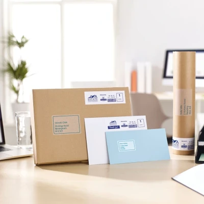 Image of Avery J8563 25 Self Adhesive Clear Address/Mailing Labels, 14 Labels Per A4 Sheet Transparent