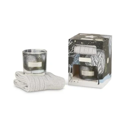 Image of Heart &amp; Home Candle and Socks Gift Set