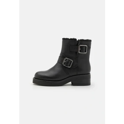 Image of Clarks Rebelle Buckle Platform ankle boots, Women&#039;s, Size: 3, Black Leather
