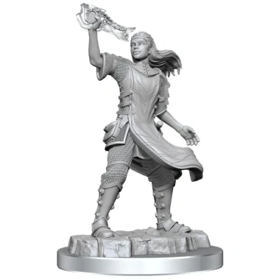 Image of WizKids D&amp;D Nolzur&#039;s Marvelous Miniatures: Aasimar Cleric Female