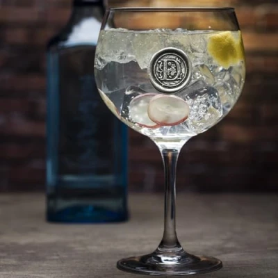 Image of English Pewter Company Personalised Gin Glass with Your Choice of Initial Unique Gift for Men or Women, Birthdays, Anniversaries (D) [MON304]