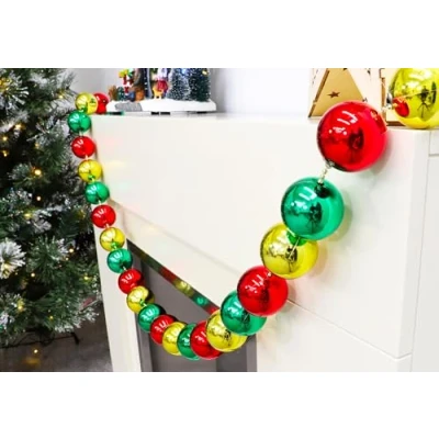 Image of Christmas Concepts® Red, Green &amp; Gold 1.5m (5ft) Bauble Garland 40mm (1.6&quot;) Shiny Baubles Decorations