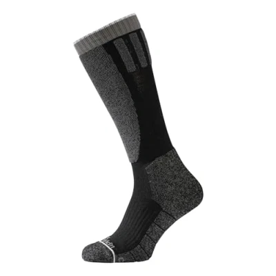 Image of Jack Wolfskin Men&#039;s Trekking Pro Classic Cut Socks Unisex, Black, 35 37