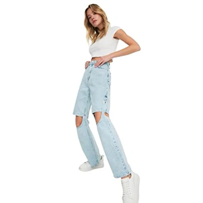 Image of Trendyol Women&#039;s Woman 90&#039;s Wide Leg Jeans, Light Blue, 40 UK