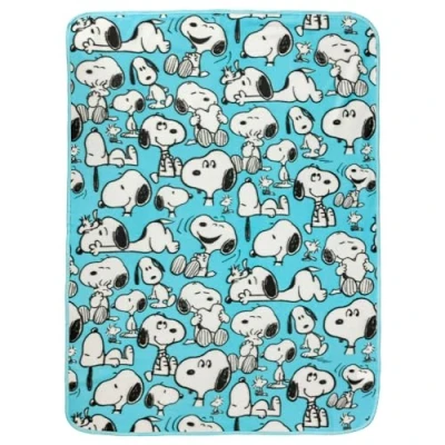 Image of Silver Buffalo Peanuts Snoopy Multi Pose Pattern Fleece Throw 45&quot; x 60&quot;