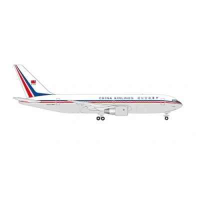 Image of herpa airplane model Boeing 767 200 &quot;China Airlines B 1836, true to its original scale of 1:500 building airplane, colletor&#039;s item, miniature decoration, plane without stand, made metal