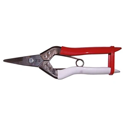 Image of Okatsune 307 cutting scissors with short blade, suitable for harder (wood) trunks