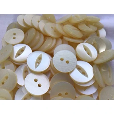 Image of Cream 8 Round Fish Eye Buttons Size 26 (16 mm) x 50