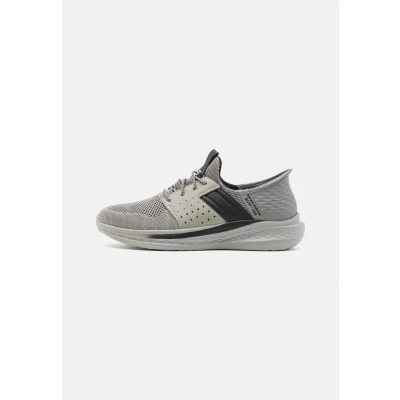 Image of Skechers Mens Slip Ins Relaxed Fit: Slade Ocon Runners Grey 8 (42)
