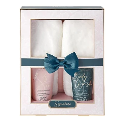 Image of Style &amp; Grace Signature Fluffy Slipper Gift Set 150ml Body Wash + Lotion Slippers