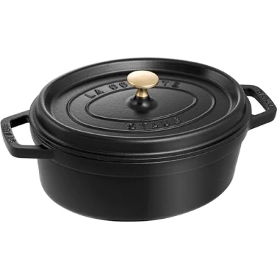 Image of Staub Cast Iron Roaster/Cocotte, Oval 27 cm, 3.2 L, Black