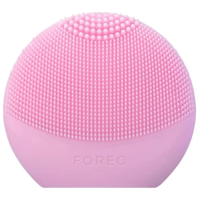 Image of FOREO LUNA fofo Smart Facial Cleansing Brush and Skin Analyzer, Aquamarine, Personalized for a Unique Skincare Routine, Bluetooth &amp; Dedicated Smartphone App