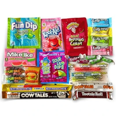 Image of William Hunter American Sweets Gift Bag Wide Selection Sweet Hamper, Great Value Hamper for Children or Adults, Mystery Box of Iconic Candy (Small)