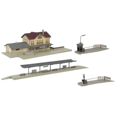 Image of FALLER Dennenberg Station 239007 N Action Set Track Gauge