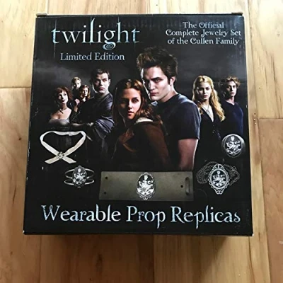 Image of NECA Twilight Limited Edition Official Complete Jewelry Set of the Cullen Family