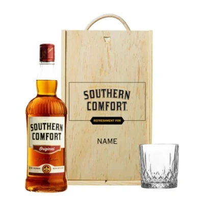 Image of Personalised Southern Comfort Whiskey 70cl in Wooden Box with Glass (35% ABV)