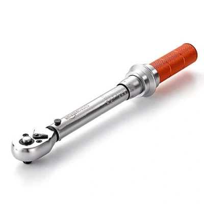 Image of Amazon Basics 1/4 Inch Drive Click Torque Wrench, 20 150 in. lb, 2.5 15 Nm