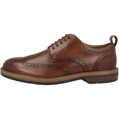 Image of Clarks Aldwin Limit men&#039;s Casual Shoes in Brown