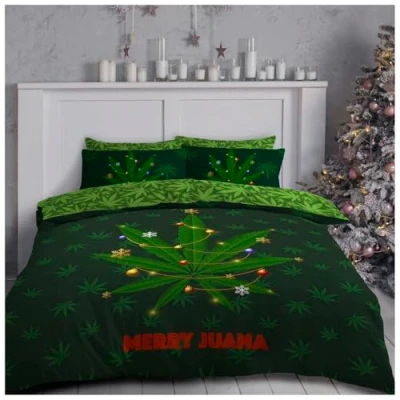 Image of GC GAVENO CAVAILIA Merry Juana Christmas Bedding Single, Breathable Soft Leaf Duvet Cover Singe Bed, Xmas Winter Set Warm Bedding, Multi