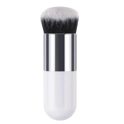 Image of Fashion Flat Face Brush For Even Distribution Of Makeup Liquid Application Cream Blending
