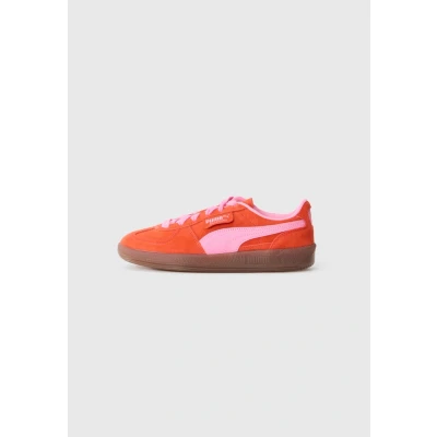 Image of Puma Palermo Unisex Trainers, Size: 6, Fierce red/poison pink shoes