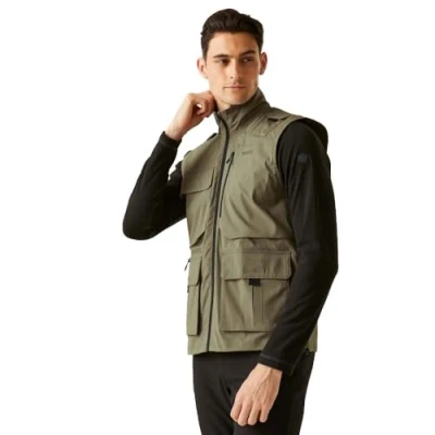 Image of Regatta Men&#039;s Water repellent Travel Light Pack Away Gilet Treetop, Size: L
