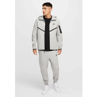 Image of Nike Men&#039;s Tch Fleece Full Zip Wr Hoodie Parka Coat, Dk Grey Heather/Black, S