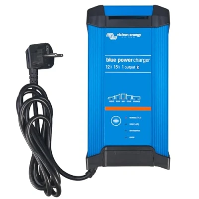 Image of Charger 15A 12V Victron Energy Blue Smart IP22 Bluetooth 12/15 1 Schuko