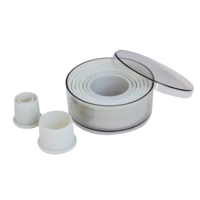 Image of de Buyer 4308.00 Box of 9 Removable Round Plain Cookie Cutters Plastic Diameter: 2 to 10 cm