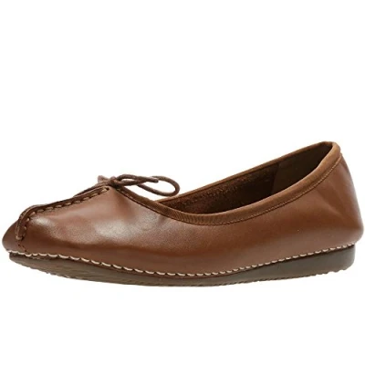 Image of Clarks Women&#039;s Freckle Ice Ballet Flats, Dark Tan Lea, 9 UK