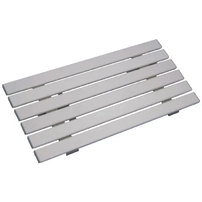 Image of Aidapt White Width Adjustable Easy Clean Bath Board Transfer to Fit Baths Between 560 and 650mm Bathroom Aid